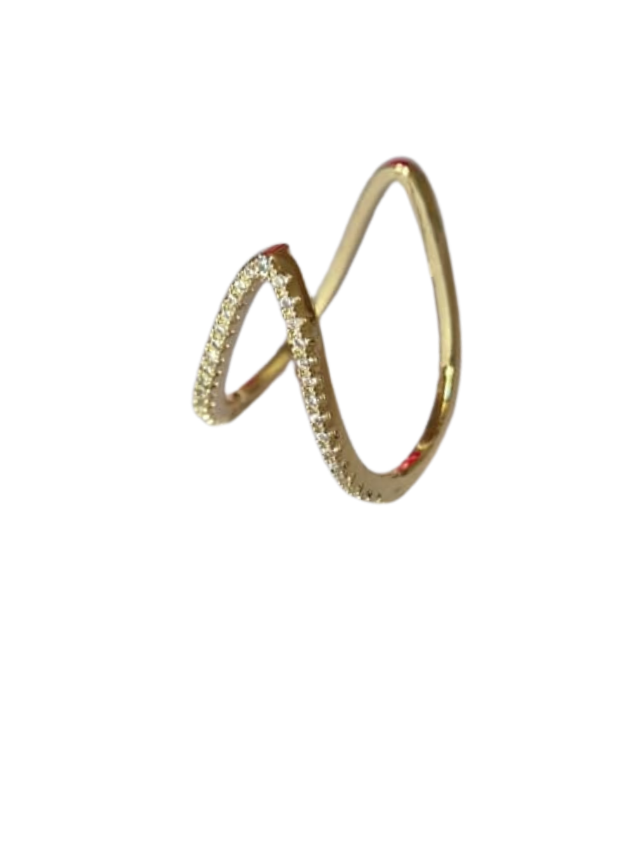 Adjustable Golden Diamond Vanki Ring