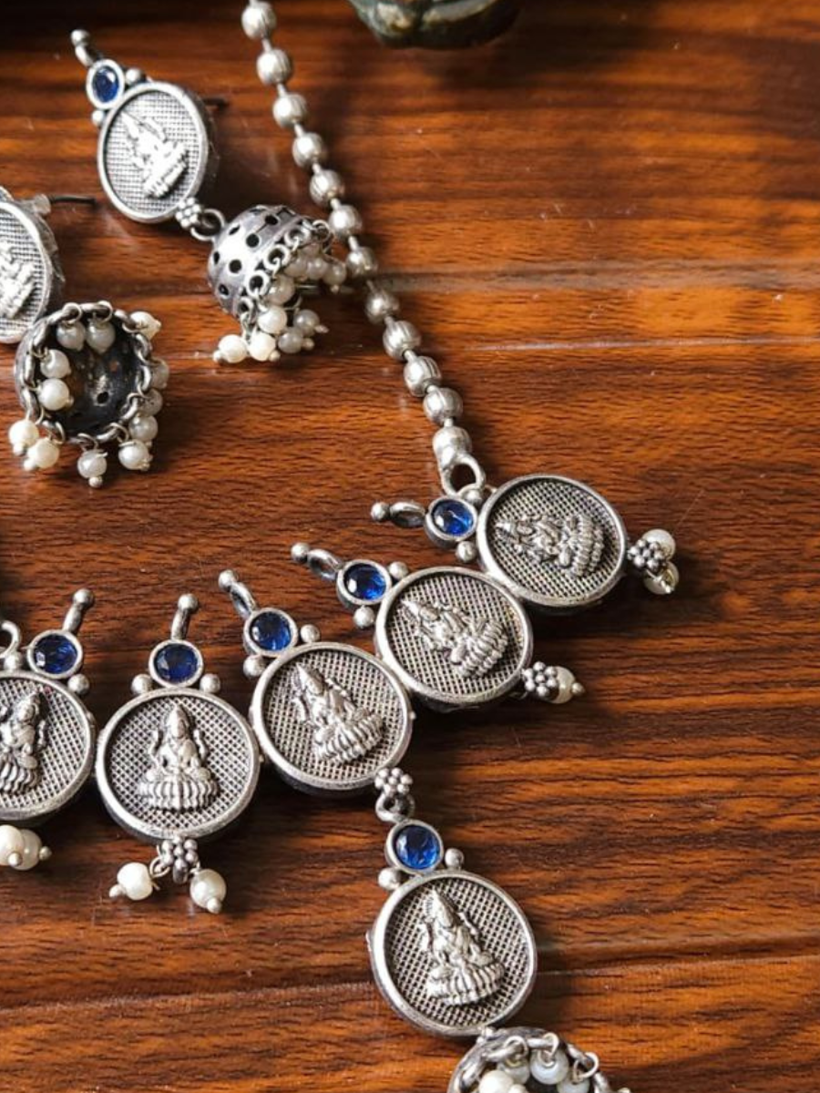Blue Stone Laxmiji Style Long Chain Necklace with Earrings