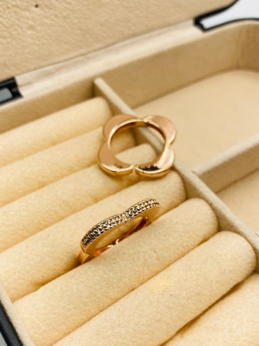 Flower Shaped Rose Gold Adjustable Diamond Ring