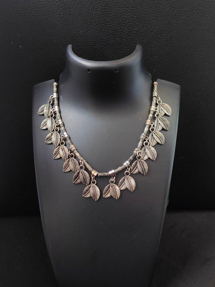 Hanging Leaf Pattern Oxidised Choker Necklace Set