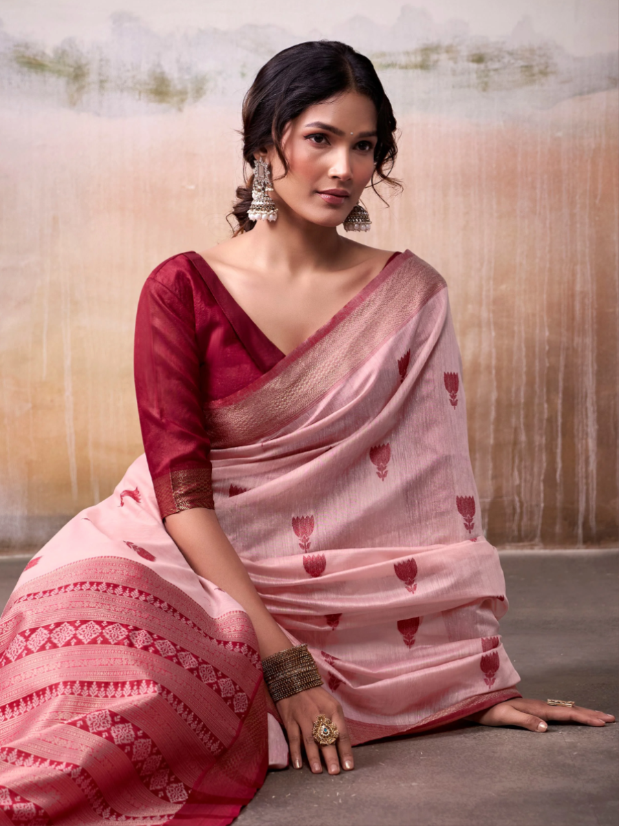 Traditional Peach Handloom Cotton Saree with Rose Red Woven Pallu - Blouse