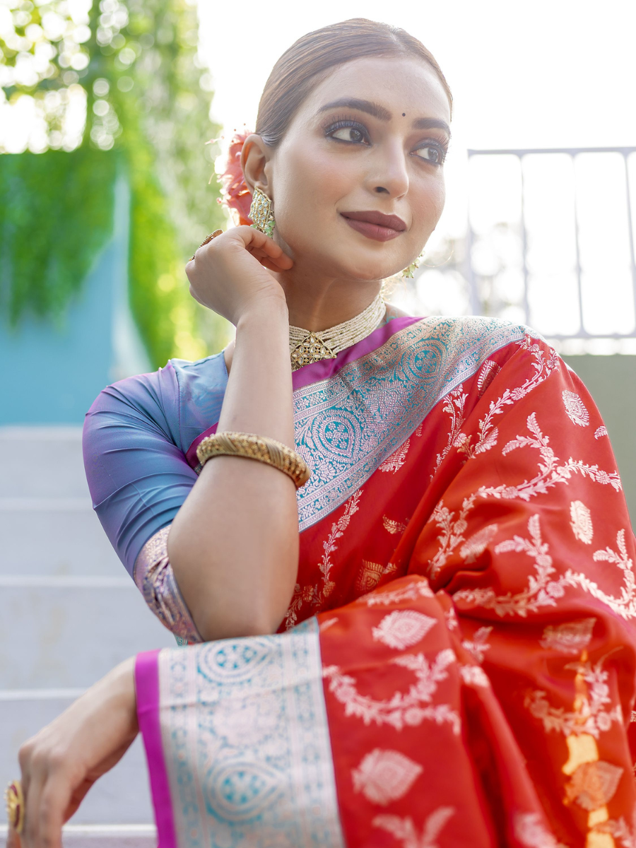 Designer Red Zari Woven Wedding Banarasi Silk Saree with Blouse