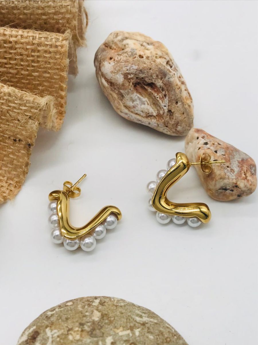 Buy Pearl Studded Gold Plated Contemporary Drop Earrings Online - TheJewelbox